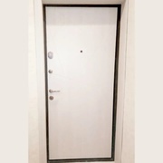Прочные входные двери 